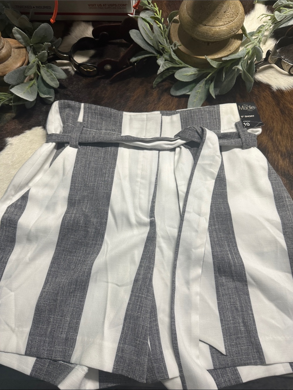 NWT New York & Company White and Gray Striped Paperbag Waist Shorts